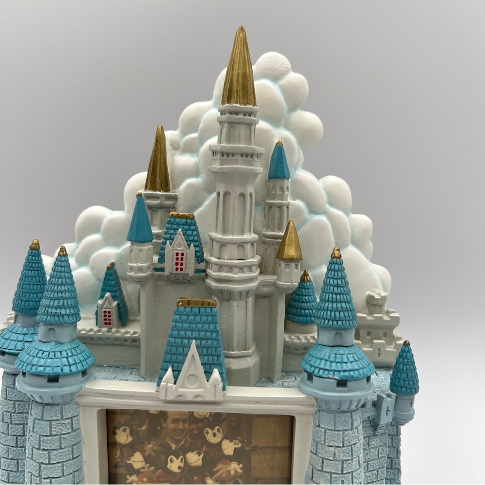 Walt Disney World Cinderella Castle Picture Frame - Picture 13 of 17